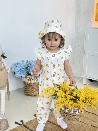Комбинезон из муслина *Желтый цветочек* + панама с бантиком