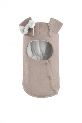 Зимняя шапочка-шлем Corona.hm "Зайчик" на кнопочках латте белый бантик