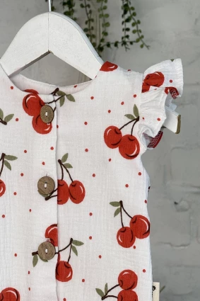 Комбинезон из муслина *Вишенька* + панама с бантиком