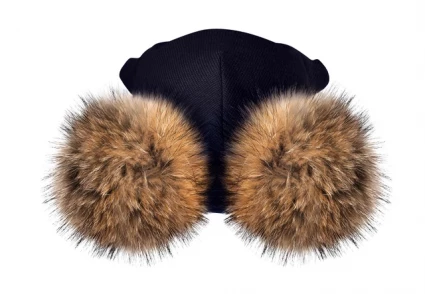 Зимняя шапочка-шлем Corona.hm "Карамелька" синий с 2 натуральными помпонами енот